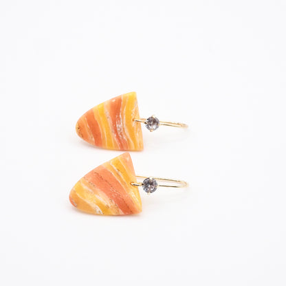 Vacances mini dangle earring orange