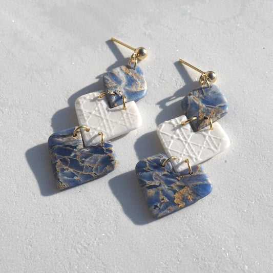 Long earrings blue geometric design